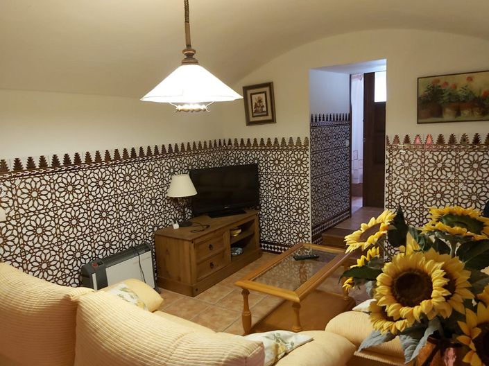 Image No.22-4 Bed House for sale