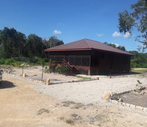 Image No.2-Maison de 2 chambres à vendre à Corozal