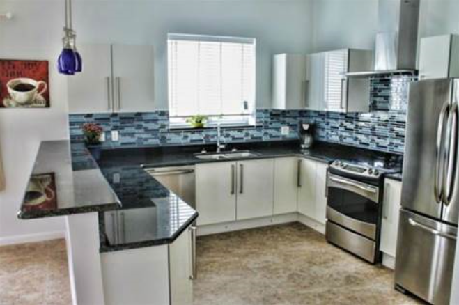 Image No.4-Condo de 2 chambres à vendre à Grand Bahama