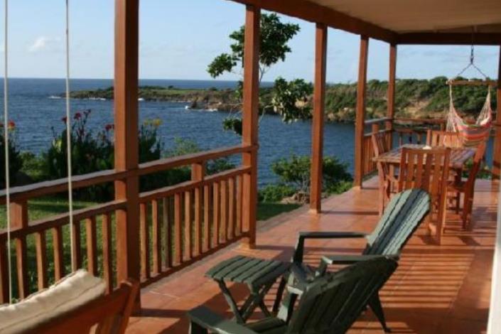 Image No.2-Commercial de 15 chambres à vendre à Grenville