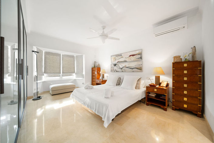 Image No.20-4 Bed Villa for sale