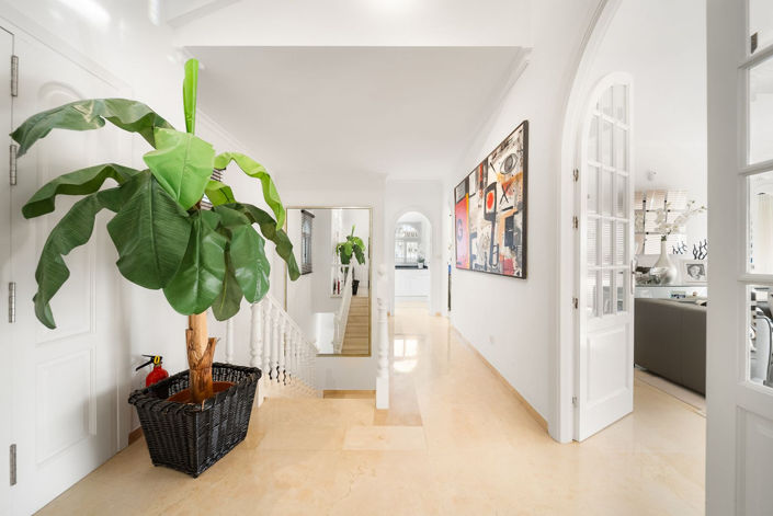 Image No.6-4 Bed Villa for sale