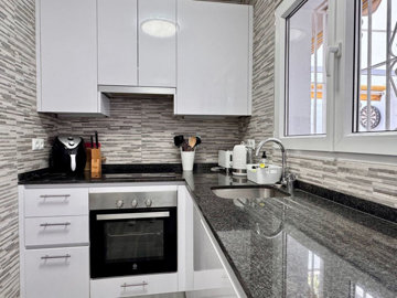 15-11d12f2f454f2f5e9b981fdd8b901d51