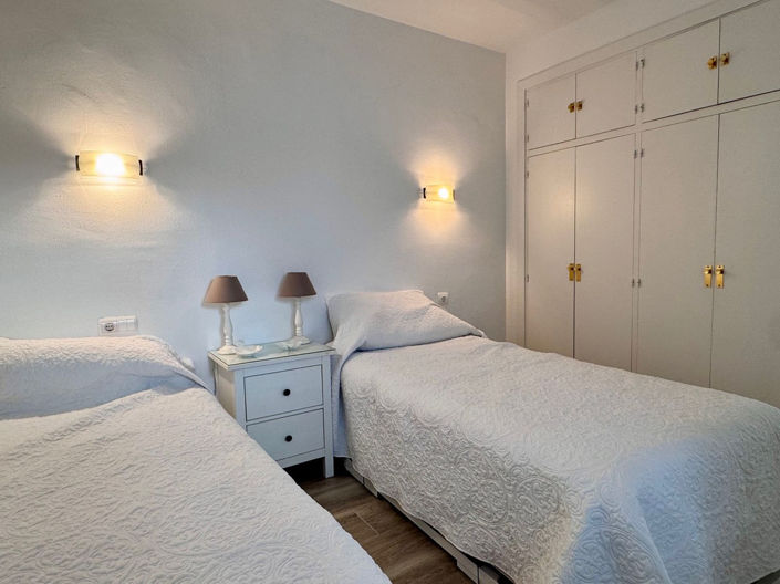 Image No.22-Appartement de 2 chambres à vendre à Calahonda