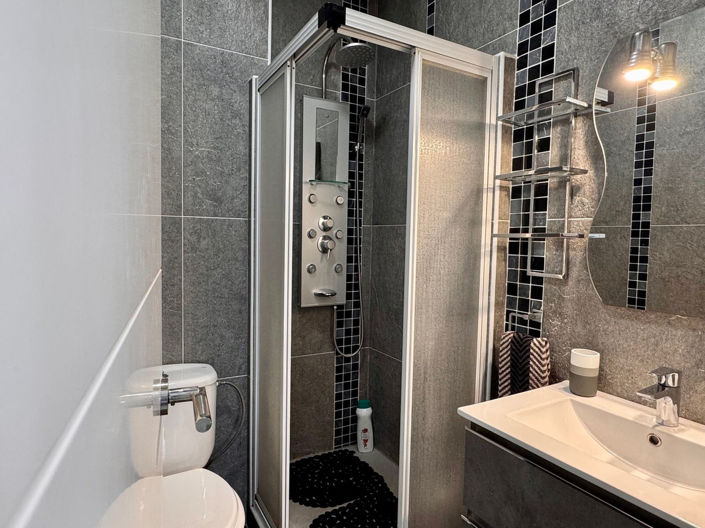 Image No.23-Appartement de 2 chambres à vendre à Calahonda