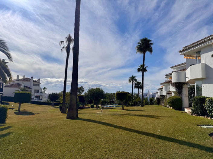 Image No.6-Appartement de 2 chambres à vendre à Calahonda