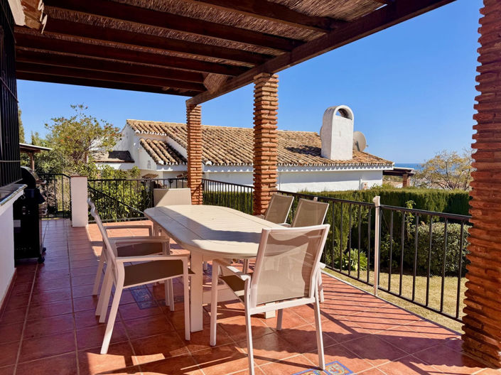 Image No.13-3 Bed Villa for sale