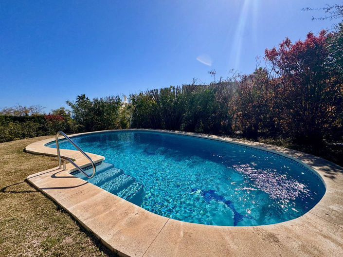 Image No.3-3 Bed Villa for sale