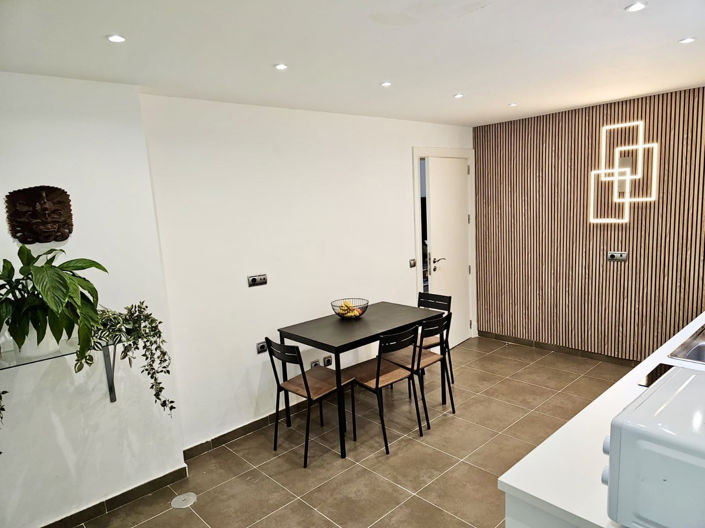 Image No.14-4 Bed Villa for sale