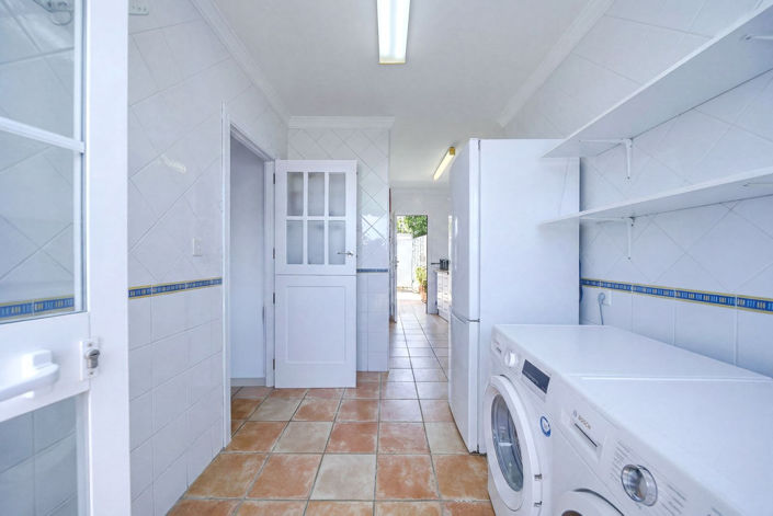 Image No.15-5 Bed Villa for sale