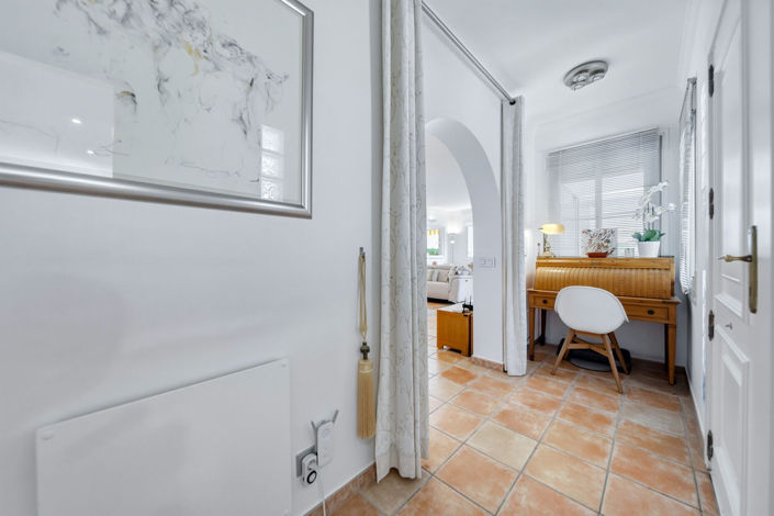 Image No.19-5 Bed Villa for sale