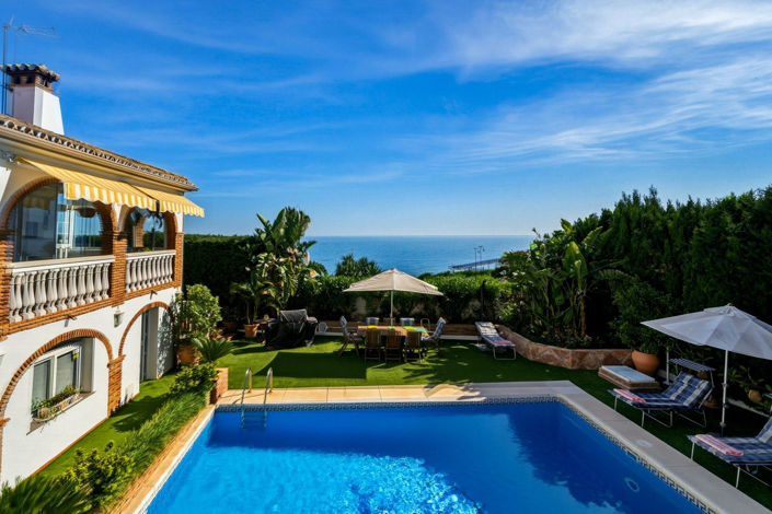 Image No.23-5 Bed Villa for sale