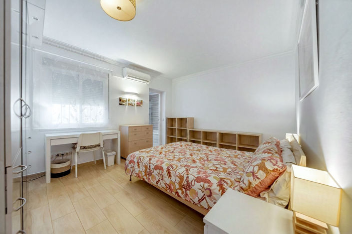 Image No.30-5 Bed Villa for sale