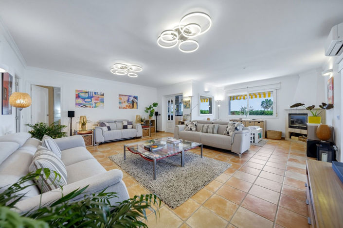 Image No.4-5 Bed Villa for sale