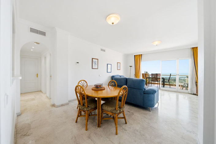 Image No.12-3 Bed Apartment for sale