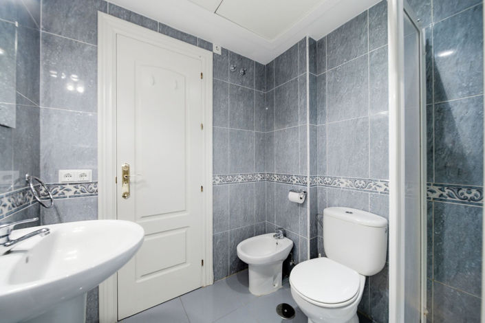 Image No.22-3 Bed Apartment for sale