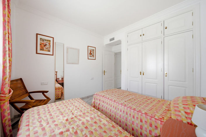 Image No.23-3 Bed Apartment for sale