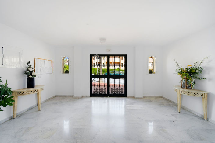 Image No.25-3 Bed Apartment for sale