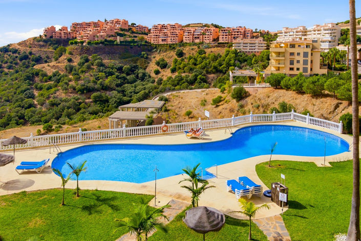 Image No.27-3 Bed Apartment for sale