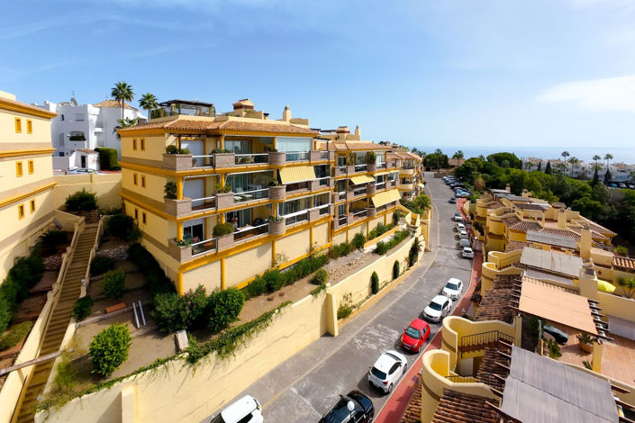 Image No.28-3 Bed Apartment for sale
