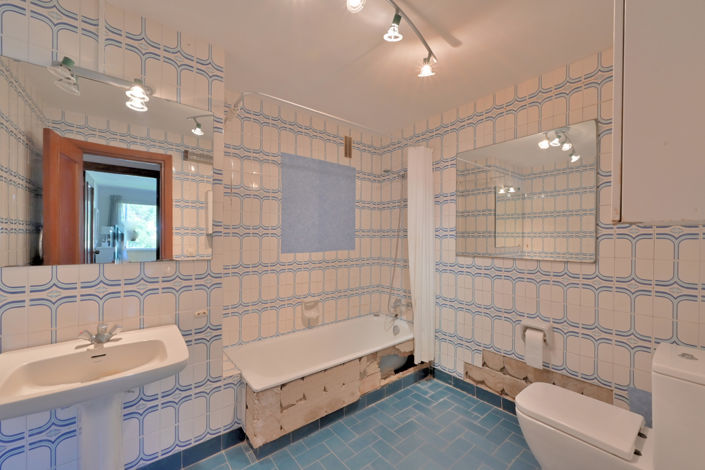 Image No.6-1 Bed Duplex for sale