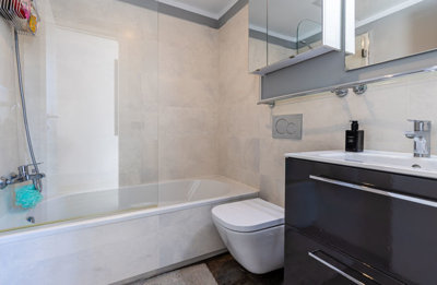 b98le8d7m9k3degpefzhs0lif8u4xzvzhwxtmggyekxx9