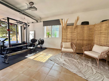 b98le8d7m9k3degpefzhs0lif8u4xzvzhwxtmggyekxx9