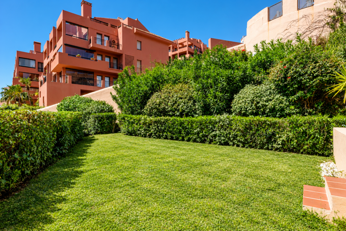 Image No.21-2 Bed Property for sale