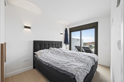 b98le8d7m9k3degpefzhs0lif8u4xzvzhwxtmggyekxx9