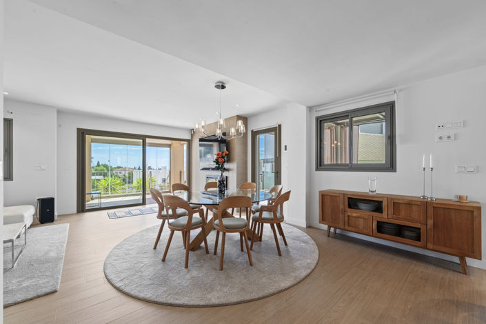 Image No.25-3 Bed House for sale