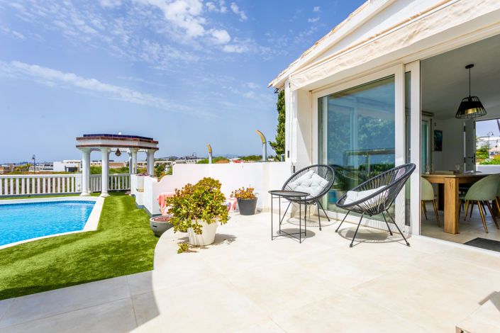 Image No.28-5 Bed Villa for sale