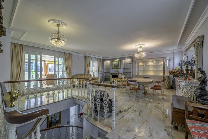 Image No.22-4 Bed Property for sale