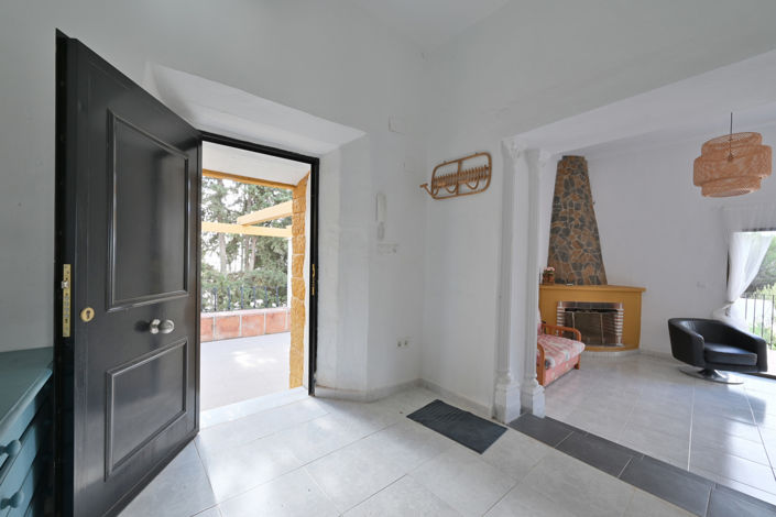 Image No.8-5 Bed Finca for sale