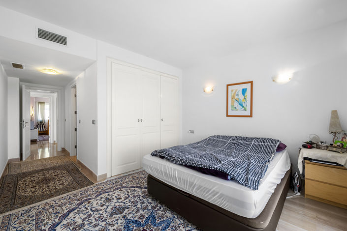 Image No.18-3 Bed Penthouse for sale