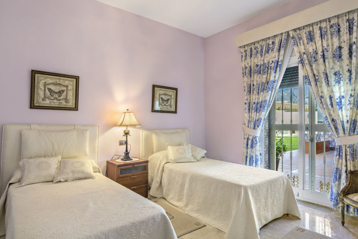 Image No.19-7 Bed Villa for sale