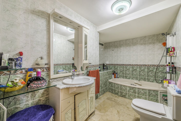 Image No.32-7 Bed Villa for sale