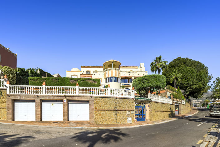 Image No.35-7 Bed Villa for sale