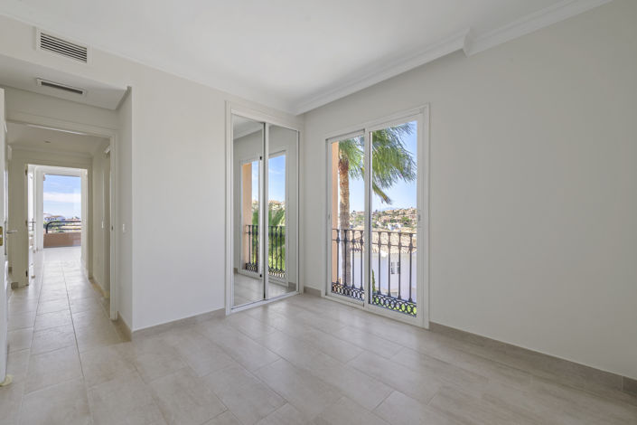 Image No.16-3 Bed Apartment for sale