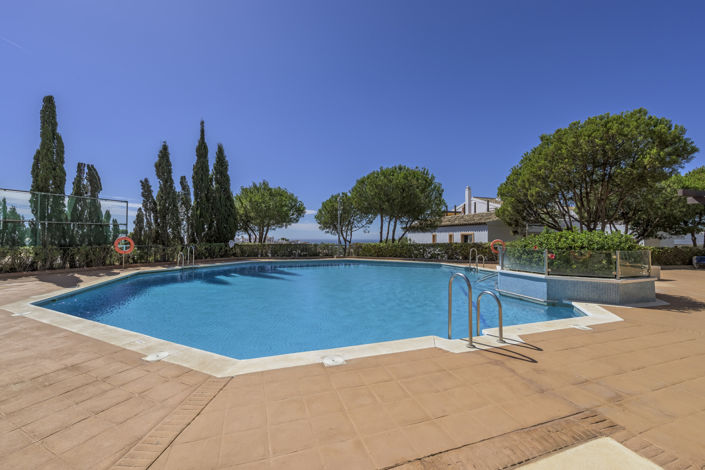 Image No.20-3 Bed Apartment for sale