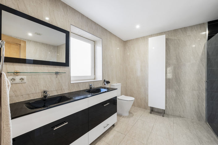 Image No.6-Villa de 4 chambres à vendre à Mijas Costa