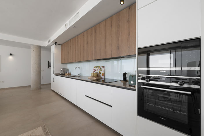 Image No.25-3 Bed Penthouse for sale