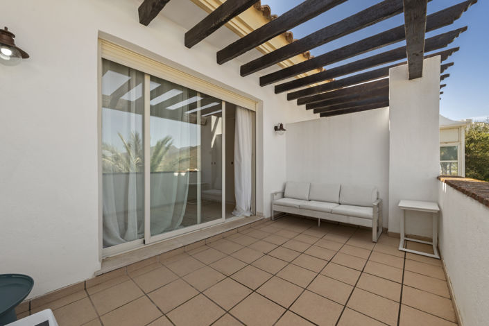 Image No.12-3 Bed Townhouse for sale