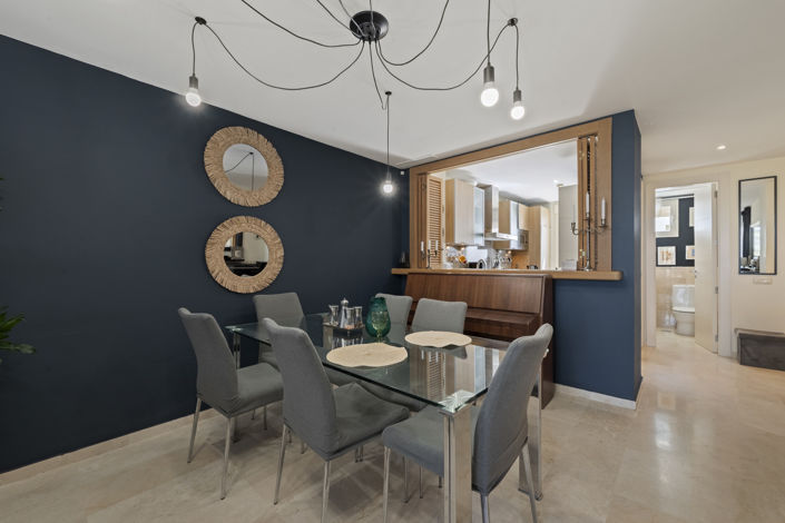 Image No.21-3 Bed Townhouse for sale