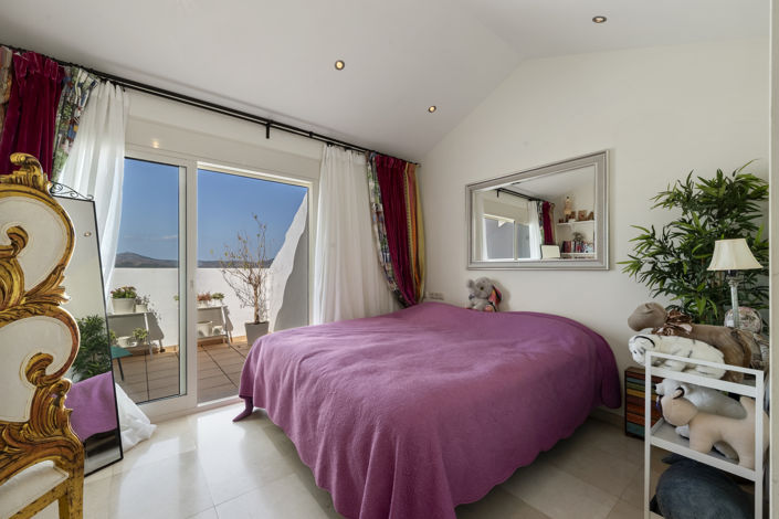 Image No.4-3 Bed Townhouse for sale