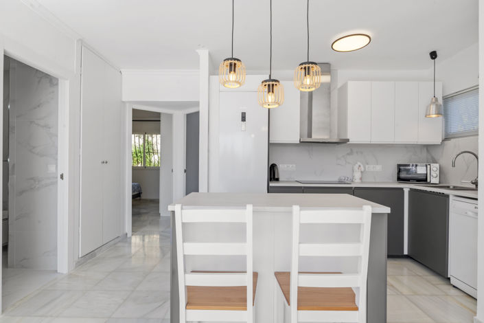 Image No.12-4 Bed Villa for sale