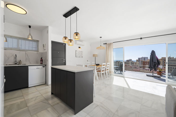 Image No.9-4 Bed Villa for sale