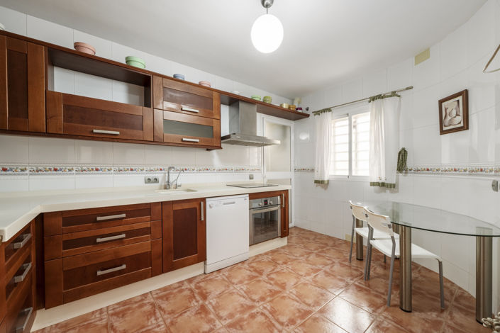 Image No.15-3 Bed Apartment for sale