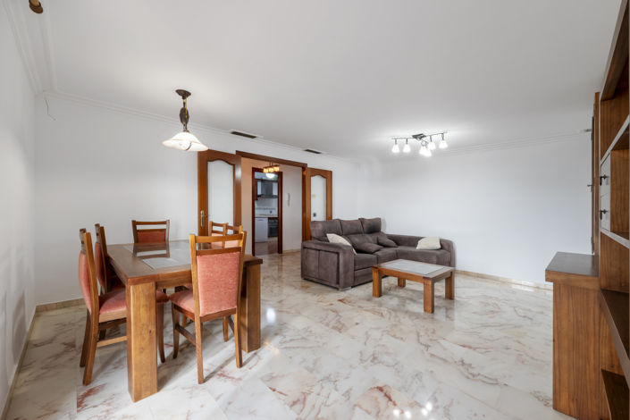 Image No.6-3 Bed Apartment for sale