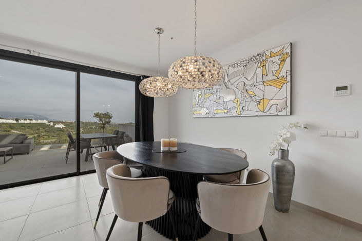 Image No.21-3 Bed Property for sale