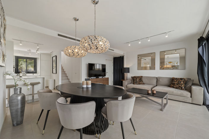 Image No.25-3 Bed Property for sale